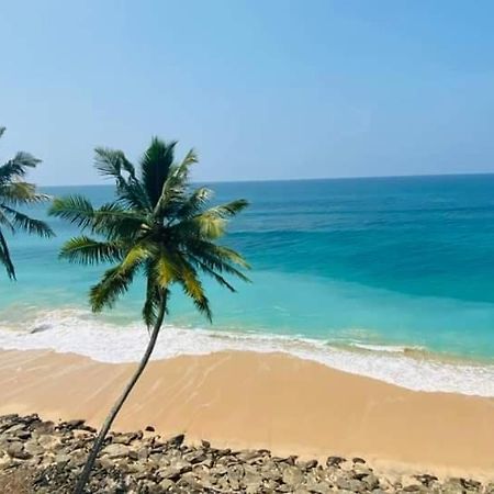 Sevenra Grand Beach Hotel アンバランゴダ エクステリア 写真