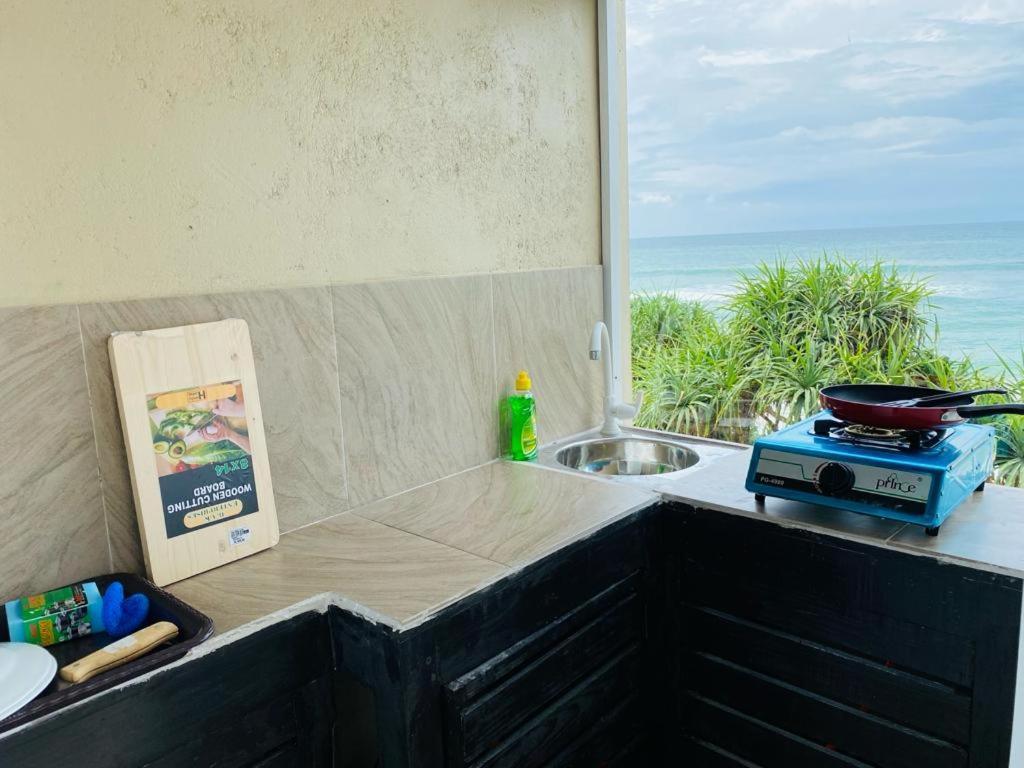 Sevenra Grand Beach Hotel アンバランゴダ エクステリア 写真